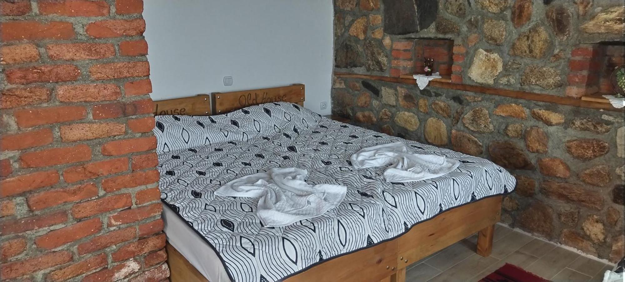 Villa Old House Bn Bitola Bagian luar foto