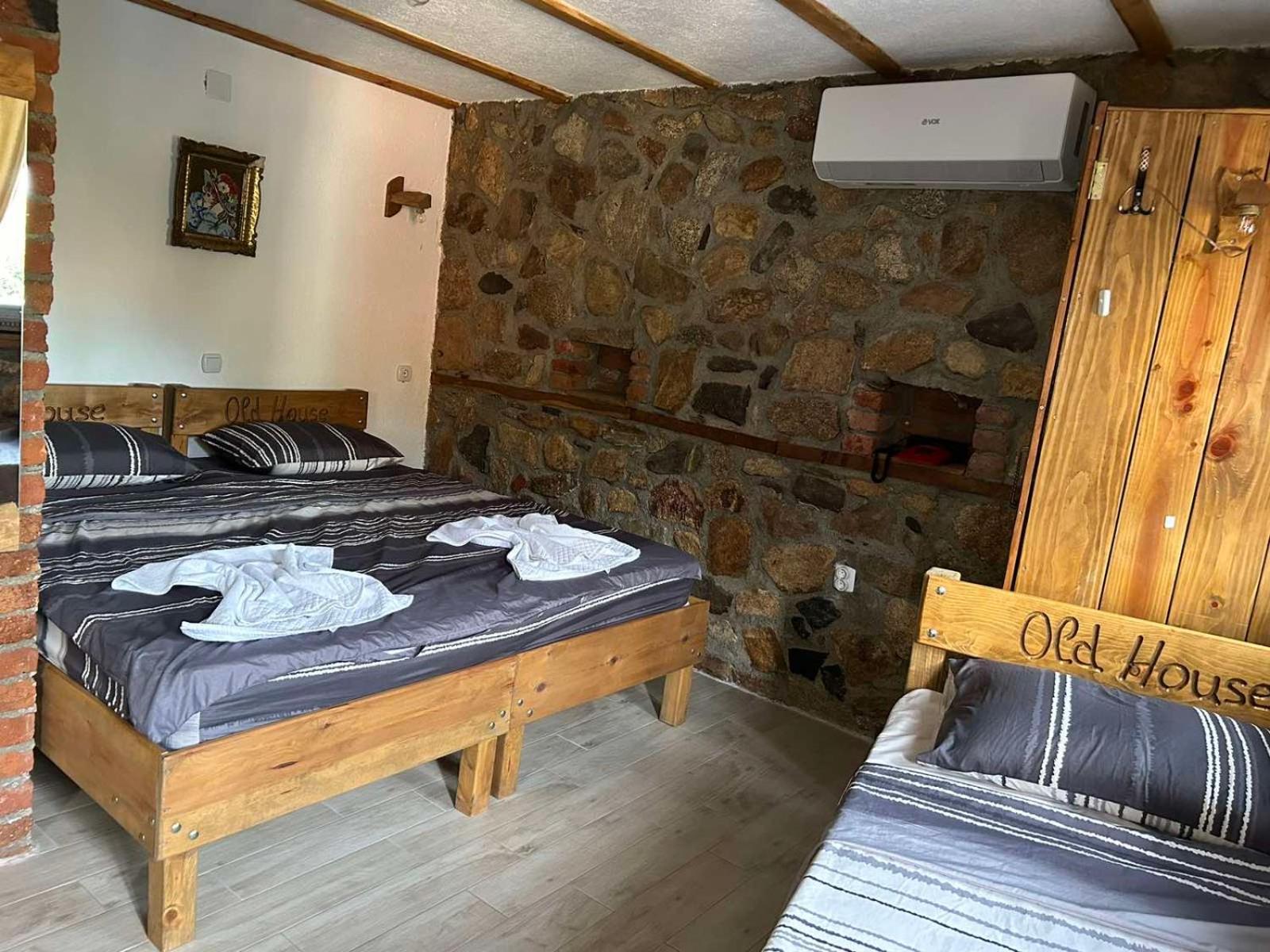 Villa Old House Bn Bitola Bagian luar foto